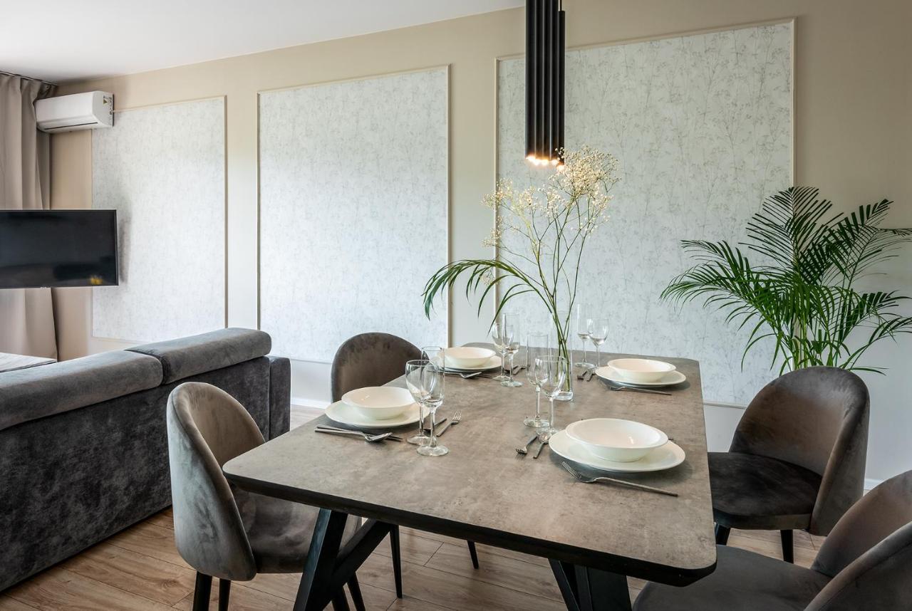 Apartamenty-Wroc River Point Wroclaw Exterior photo